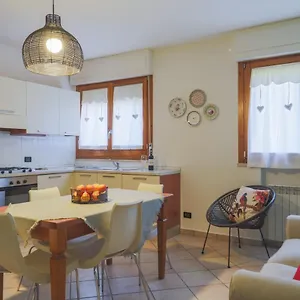  Apartment Grazioso Della Toscana Italien